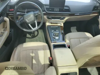2018 Audi Q5 Premium Plus z VIN WA1BNAFY3J2204627, wystawiony jako Copart lot #58425375 z przebiegiem Nie podano mil oraz Czysty tytuł • Clean title. Historia ofert i sprzedaży dostępna na DreamBid. Obrazek 8.