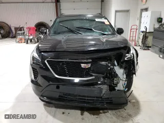 2020 Cadillac XT4 AWD Sport with VIN 1GYFZFR46LF006695, listed as a Copart auction lot 83306014 with 33,376 mi miles and Salvage Title. Bid and sale history available at carsss.com. Image 5.