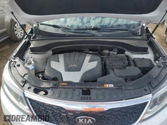 2014 Kia Sorento SX with VIN 5XYKWDA75EG528435, listed as a Copart auction lot 48930245 with 200,928 mi miles and Non Repairable. Bid and sale history available at carsss.com. Image 12.