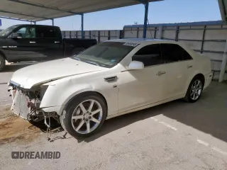 2008 Cadillac STS RWD z VIN 1G6DK67VX80204397, wystawiony jako Copart lot #58008265 z przebiegiem 149 688 mil mil oraz Szkody całkowita. Historia ofert i sprzedaży dostępna na DreamBid. Obrazek 1.