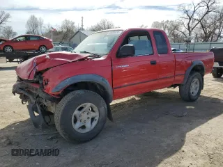 2001 Toyota Tacoma PreRunner with VIN 5TESN92N01Z834228, listed as a Copart auction lot 49205235 with 136,207 mi miles and Salvage title. Bid and sale history available at DreamBid. Image 1.