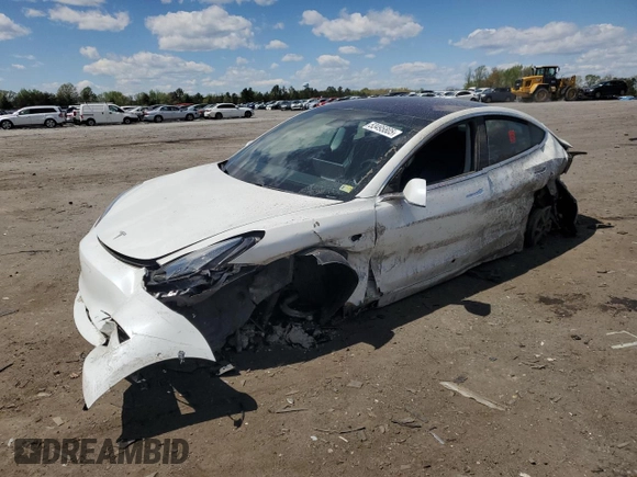 2018 Tesla Model 3 Long Range Battery z VIN 5YJ3E1EA2JF162673, wystawiony jako Copart lot #53495805 z przebiegiem 71 481 mil mil oraz Szkoda całkowita • Salvage title. Historia ofert i sprzedaży dostępna na DreamBid. Obrazek 1.