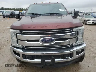 2017 Ford F-350 Lariat z VIN 1FT8W3DT3HEB47256, wystawiony jako Copart lot #44770575 z przebiegiem 140 572 mil mil oraz Szkoda całkowita • Salvage title. Historia ofert i sprzedaży dostępna na DreamBid. Obrazek 5.