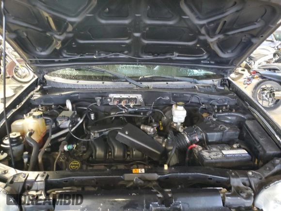 2007 Ford Escape Limited with VIN 1FMCU941X7KB98847, listed as a Copart auction lot 84756474 with 217,576 mi miles and Salvage Title. Bid and sale history available at carsss.com. Image 13.