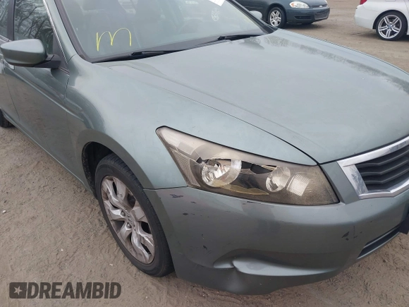 2009 Honda Accord EX-L z VIN 1HGCP26819A161242, wystawiony jako IAAI lot #38822107 z przebiegiem 177 227 mil mil oraz . Historia ofert i sprzedaży dostępna na DreamBid. Obrazek 6.
