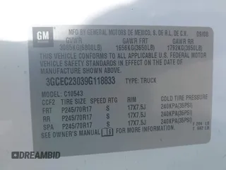 2009 Chevrolet Silverado 1500 LT with VIN 3GCEC23039G118833, listed as a IAAI auction lot 42018681 with 212,044 mi miles. Bid and sale history available at carsss.com. Image 9.
