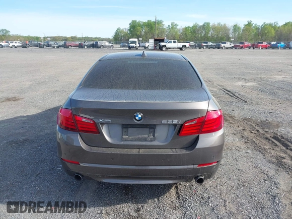 2013 BMW 5 Series 535i xDrive with VIN WBAFU7C53DDU77547, listed as a IAAI auction lot 42086487 with 183,738 mi miles and . Bid and sale history available at carsss.com. Image 17.