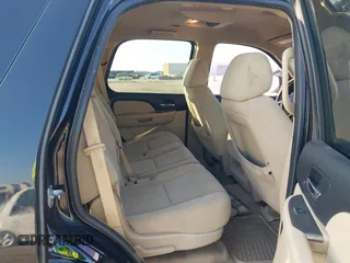 2007 Chevrolet Tahoe LS with VIN 1GNFC13CX7R406202, listed as a IAAI auction lot 41951878 with 181,571 mi miles and . Bid and sale history available at DreamBid. Image 8.