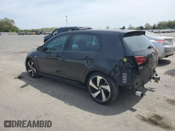 2018 Volkswagen GTI S z VIN 3VW547AU2JM288605, wystawiony jako Copart lot #53961235 z przebiegiem 121 304 mil mil oraz Szkoda całkowita • Salvage title. Historia ofert i sprzedaży dostępna na DreamBid. Obrazek 2.