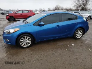 2014 Kia Forte LX with VIN KNAFX4A61E5189748, listed as a Copart auction lot 52330935 with 216,853 mi miles and Clean Title. Bid and sale history available at carsss.com. Image 1.