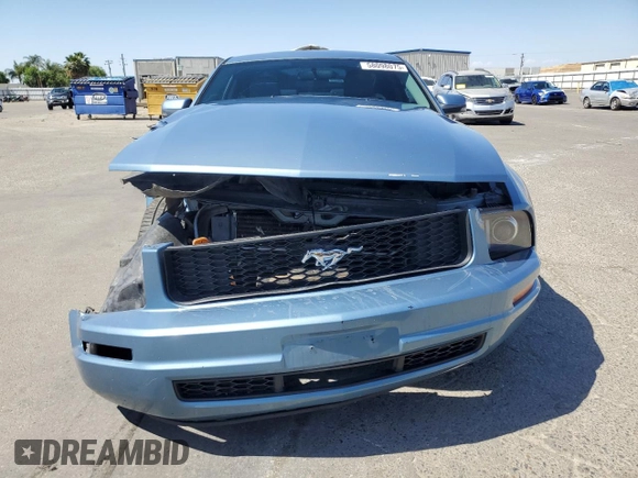 2007 Ford Mustang Deluxe with VIN 1ZVFT80N875349736, listed as a Copart auction lot 58098075 with 195,370 mi miles and Salvage title. Bid and sale history available at DreamBid. Image 5.