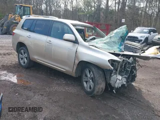 2008 Toyota Highlander Sport z VIN JTEES43A482018122, wystawiony jako IAAI lot #41579165 z przebiegiem Nie podano mil oraz . Historia ofert i sprzedaży dostępna na DreamBid. Obrazek 1.
