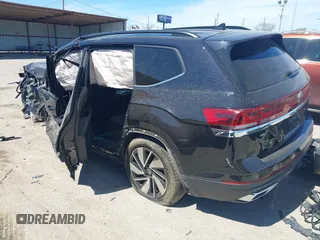 2024 Volkswagen Atlas SE with VIN 1V2JR2CA9RC591577, listed as a IAAI auction lot 41817933 with Not provided miles and . Bid and sale history available at DreamBid. Image 3.