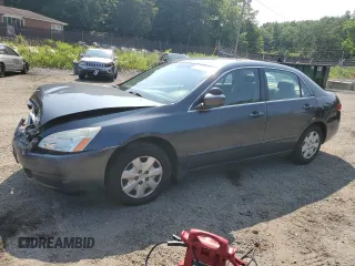 2003 Honda Accord LX with VIN 1HGCM56463A142930, listed as a Copart auction lot 60199645 with 130,922 mi miles and Salvage title. Bid and sale history available at DreamBid. Image 1.