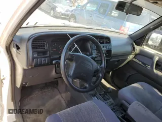 1999 Isuzu Trooper S z VIN JACDJ58X6X7912631, wystawiony jako Copart lot #74153604 z przebiegiem 141 037 mil mil oraz Szkoda całkowita • Salvage title. Historia ofert i sprzedaży dostępna na DreamBid. Obrazek 8.