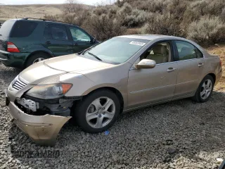 2005 Acura RL with VIN JH4KB16585C005236, listed as a Copart auction lot 48063985 with 136,476 mi miles and Salvage Title. Bid and sale history available at carsss.com. Image 1.