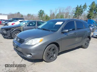 2006 Toyota Matrix STD with VIN 2T1KR32E76C575204, listed as a IAAI auction lot 42079811 with 299,999 mi miles and . Bid and sale history available at carsss.com. Image 2.