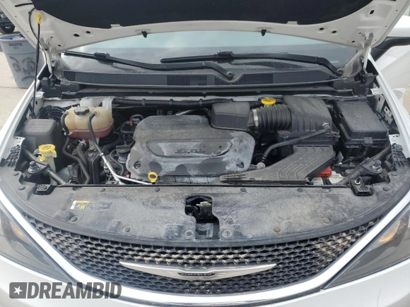 2021 Chrysler Voyager LXi with VIN 2C4RC1DG2MR552266, listed as a Copart auction lot 50742615 with 102,422 mi miles and Salvage Title. Bid and sale history available at DreamBid. Image 14.