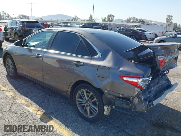 2015 Toyota Camry XLE with VIN 4T1BF1FK6FU901697, listed as a IAAI auction lot 41974098 with 121,817 mi miles. Bid and sale history available at carsss.com. Image 3.