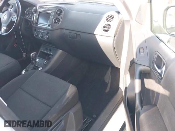 2017 Volkswagen Tiguan S with VIN WVGAV7AX5HK055081, listed as a IAAI auction lot 42224764 with 66,774 mi miles and . Bid and sale history available at DreamBid. Image 5.