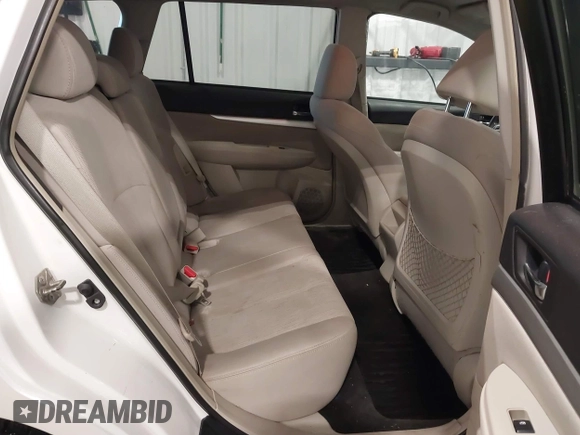 2014 Subaru Outback 2.5i Premium with VIN 4S4BRCCC6E3284922, listed as a IAAI auction lot 41446811 with 155,586 mi miles. Bid and sale history available at carsss.com. Image 8.