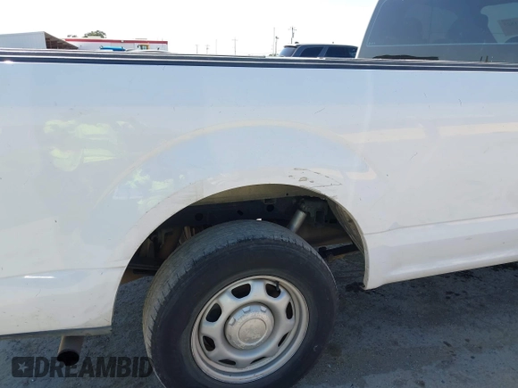 2017 Ford F-150 XL с VIN 1FTMF1C83HKE37594, выставлен на аукционе IAAI как лот 42381825 с пробегом 227 774 миль миль и . История ставок и продаж доступна на DreamBid. Изображение 6.