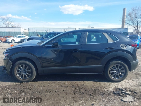 2021 Mazda CX-30 S with VIN 3MVDMBAL5MM249910, listed as a IAAI auction lot 41875515 with 39,190 mi miles and . Bid and sale history available at carsss.com. Image 13.