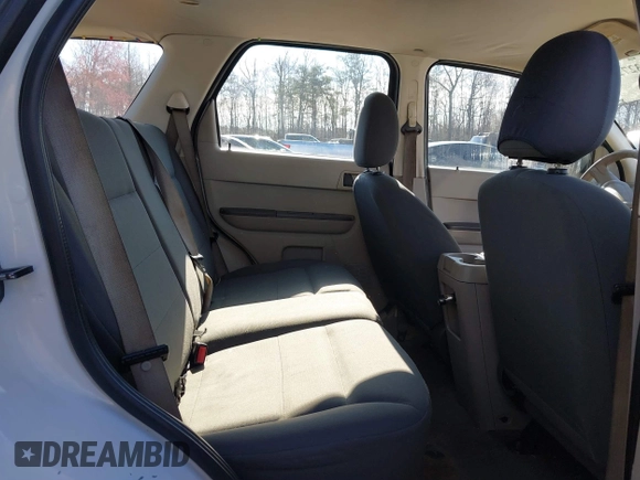 2008 Ford Escape XLS with VIN 1FMCU02Z88KA96033, listed as a IAAI auction lot 41832728 with 272,932 mi miles and . Bid and sale history available at DreamBid. Image 8.