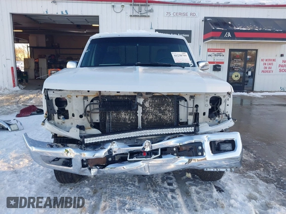 1997 Ford F-250 HD with VIN 1FTHX26F1VEA49739, listed as a IAAI auction lot 41238799 with 337,959 mi miles. Bid and sale history available at carsss.com. Image 13.