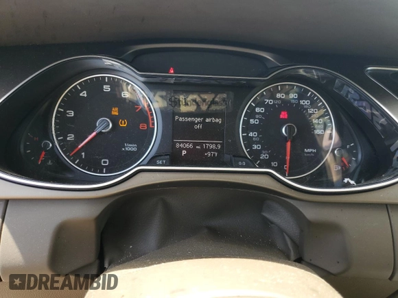 2015 Audi A4 Premium z VIN WAUBFAFL2FN009094, wystawiony jako Copart lot #57203785 z przebiegiem 84 066 mil mil oraz Szkoda całkowita • Salvage title. Historia ofert i sprzedaży dostępna na DreamBid. Obrazek 9.