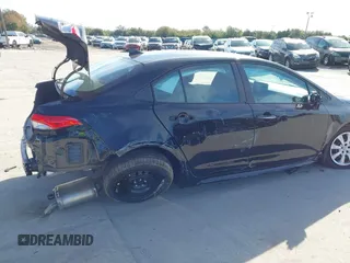2025 Toyota Corolla LE z VIN 5YFB4MDEXSP261655, wystawiony jako IAAI lot #41429161 z przebiegiem 9 872 mil mil oraz . Historia ofert i sprzedaży dostępna na DreamBid. Obrazek 6.