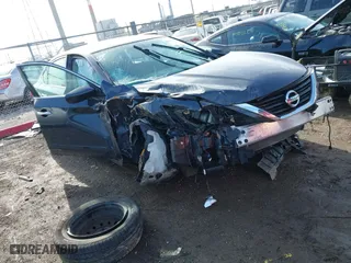 2017 Nissan Altima 2.5 SR with VIN 1N4AL3AP2HC265849, listed as a IAAI auction lot 41492321 with 94,632 mi miles. Bid and sale history available at carsss.com. Image 1.