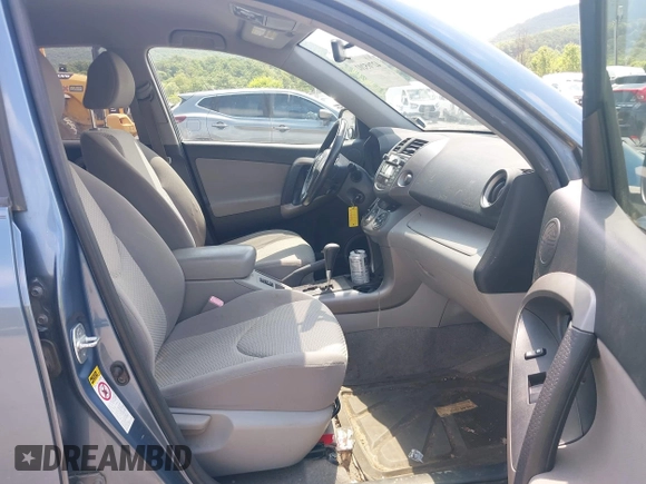 2008 Toyota RAV4 Limited with VIN JTMBD31V786061749, listed as a IAAI auction lot 42765202 with 141,821 mi miles and . Bid and sale history available at DreamBid. Image 5.