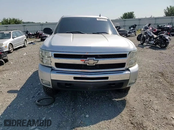 2011 Chevrolet Silverado 1500 LT with VIN 3GCPKSE34BG245681, listed as a Copart auction lot 62513134 with 247,377 mi miles and Salvage Title. Bid and sale history available at DreamBid. Image 11.