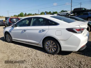 2017 Hyundai Sonata Hybrid SE with VIN KMHE24L18HA058161, listed as a Copart auction lot 52925333 with 37,935 mi miles. Bid and sale history available at carsss.com. Image 2.
