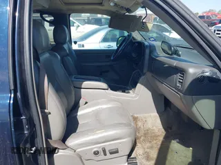 2005 Chevrolet Suburban LT with VIN 1GNFK16Z45J157703, listed as a IAAI auction lot 41840882 with 337,113 mi miles and . Bid and sale history available at DreamBid. Image 5.