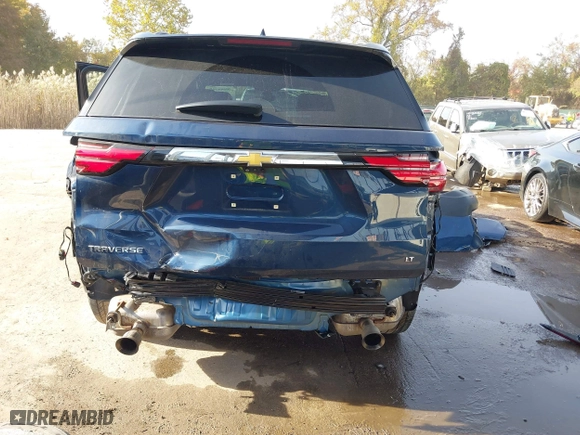2022 Chevrolet Traverse LT Cloth with VIN 1GNERGKW5NJ163323, listed as a IAAI auction lot 40683777 with 47,505 mi miles. Bid and sale history available at carsss.com. Image 6.