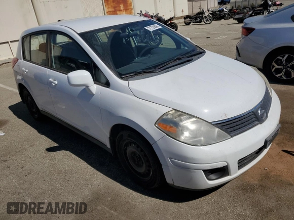 2007 Nissan Versa 1.8 S with VIN 3N1BC13E57L439319, listed as a Copart auction lot 72720894 with 103,738 mi miles and Salvage Title. Bid and sale history available at carsss.com. Image 4.
