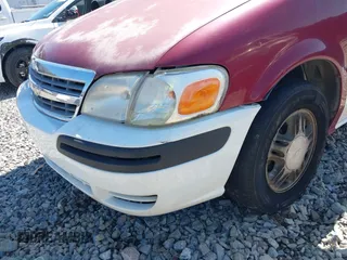2003 Chevrolet Venture w/Y3G Mobility Pkg with VIN 1GNDX03E83D270912, listed as a IAAI auction lot 41764542 with 216,229 mi miles. Bid and sale history available at carsss.com. Image 6.