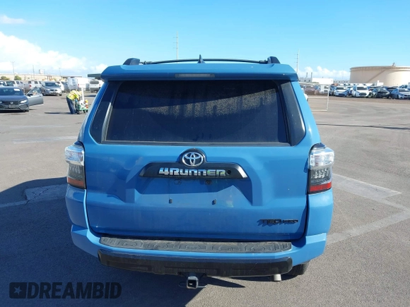 2018 Toyota 4Runner SR5 with VIN JTEBU5JR4J5587343, listed as a IAAI auction lot 41323145 with 51,136 mi miles. Bid and sale history available at carsss.com. Image 16.