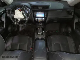 2017 Nissan Rogue SL with VIN 5N1AT2MV7HC790884, listed as a Copart auction lot 44950925 with 146,774 mi miles and Salvage Title. Bid and sale history available at carsss.com. Image 8.