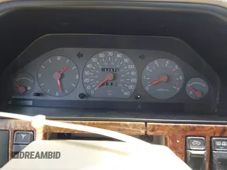 1998 Volvo S90 с VIN YV1KS9605W1128293, выставлен на аукционе IAAI как лот 42332645 с пробегом 252 576 миль миль и . История ставок и продаж доступна на DreamBid. Изображение 15.