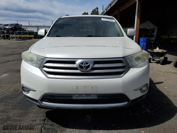 2012 Toyota Highlander with VIN 5TDBK3EH8CS171194, listed as a Copart auction lot 51242535 with 226,328 mi miles and Salvage Title. Bid and sale history available at carsss.com. Image 5.