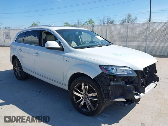 2014 Audi Q7 3.0T Premium Plus with VIN WA1LGAFE9ED020288, listed as a IAAI auction lot 41870658 with 108,816 mi miles. Bid and sale history available at carsss.com. Image 1.