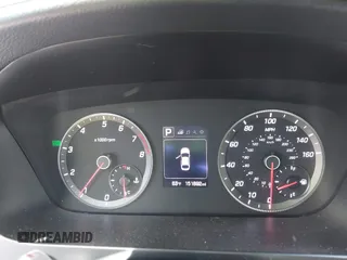 2015 Hyundai Sonata Sport with VIN 5NPE34AB6FH079884, listed as a IAAI auction lot 42045304 with 151,692 mi miles and . Bid and sale history available at carsss.com. Image 16.