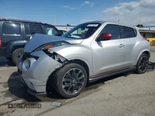 2013 Nissan Juke SL z VIN JN8AF5MV2DT232436, wystawiony jako Copart lot #59173435 z przebiegiem 61 551 mil mil oraz Szkoda całkowita • Salvage title. Historia ofert i sprzedaży dostępna na DreamBid. Obrazek 1.