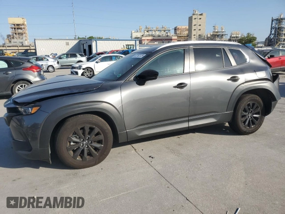 2024 Mazda CX-50 S Preferred z VIN 7MMVABBMXRN228909, wystawiony jako Copart lot #52762125 z przebiegiem Nie podano mil oraz Szkody całkowita. Historia ofert i sprzedaży dostępna na DreamBid. Obrazek 1.