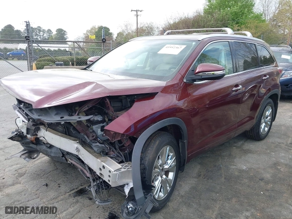 2014 Toyota Highlander XLE with VIN 5TDJKRFH4ES066765, listed as a IAAI auction lot 41952367 with 94,219 mi miles. Bid and sale history available at carsss.com. Image 17.