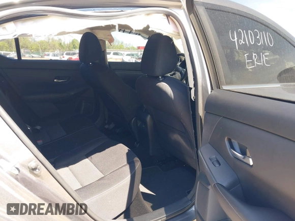 2020 Nissan Sentra SV z VIN 3N1AB8CV9LY287310, wystawiony jako IAAI lot #42103110 z przebiegiem 45 999 mil mil oraz . Historia ofert i sprzedaży dostępna na DreamBid. Obrazek 8.