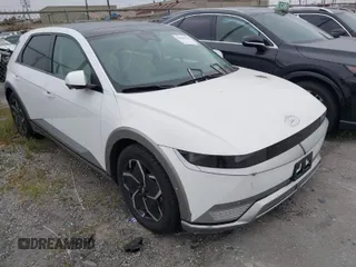 2024 Hyundai Ioniq 5 Limited z VIN KM8KR4DE3RU287251, wystawiony jako IAAI lot #41690632 z przebiegiem 7 317 mil mil oraz . Historia ofert i sprzedaży dostępna na DreamBid. Obrazek 1.